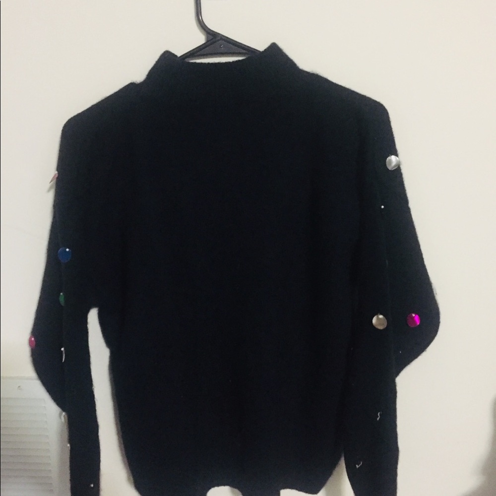 Sweater - Picture 2 of 7